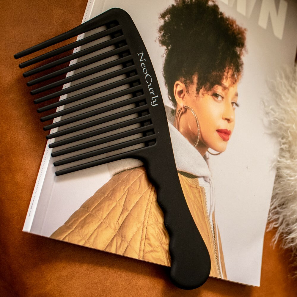 Deep Rooted Jumbo Rake Comb - Black